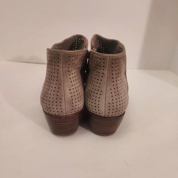 Sam Edelman Taupe Pipp Suede Perforated Chunky Heel Ankle Booties in Size 6 - Picture 6 of 13